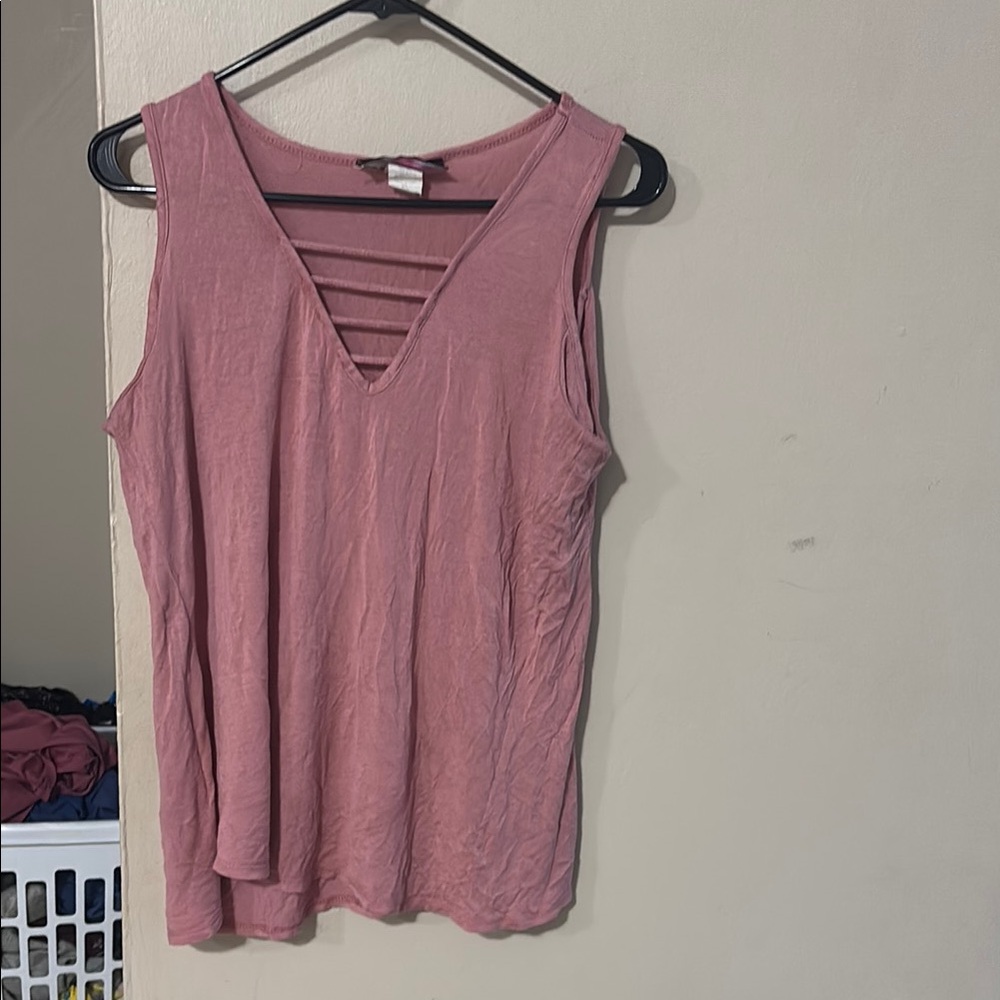 Women's Pink Sleeveless Top